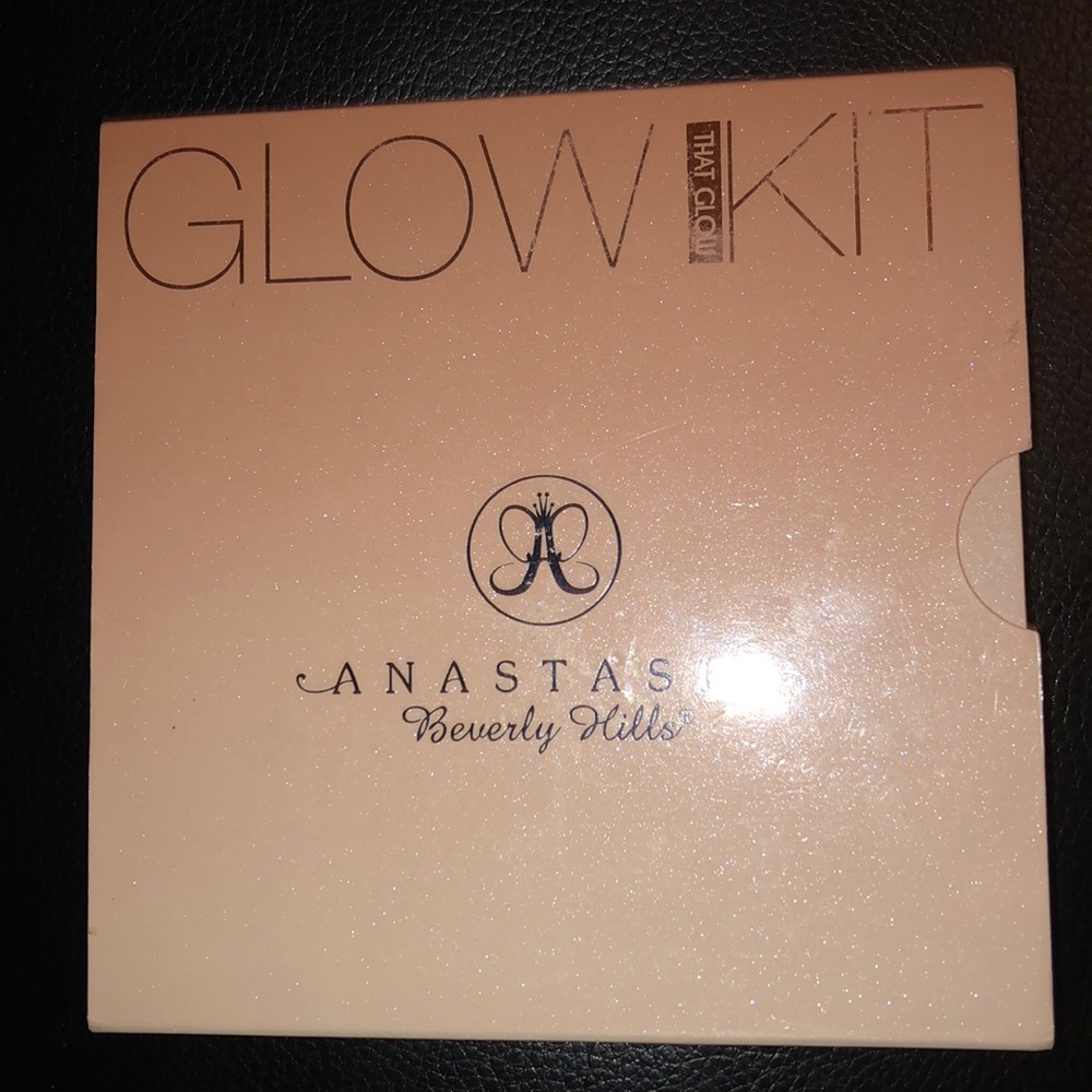 Anastasia Beverly Hills Glow Kit